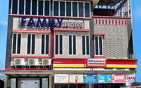 FAMILY HOTEL Kuala Tungkal